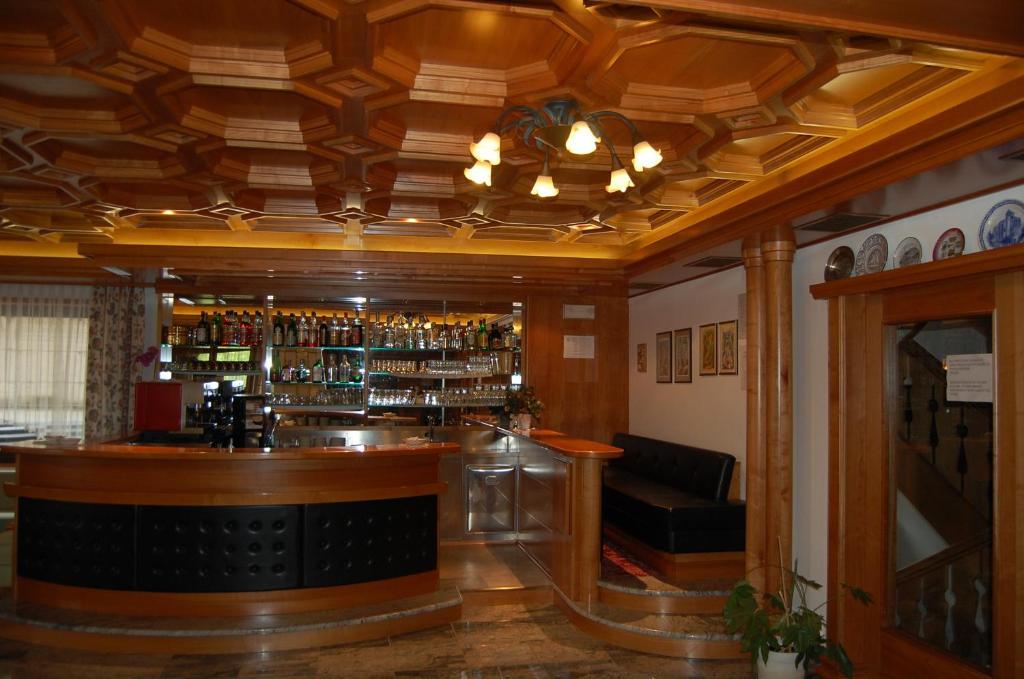 Hotel Engel Canazei Luaran gambar