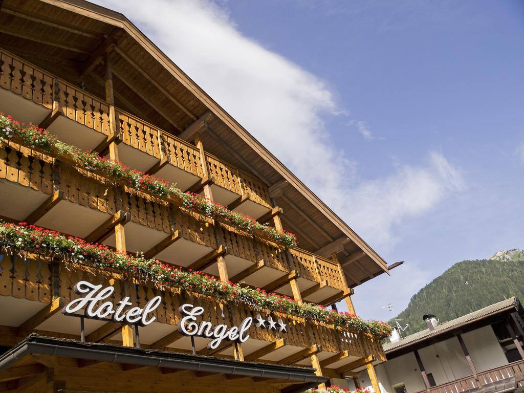 Hotel Engel Canazei Luaran gambar
